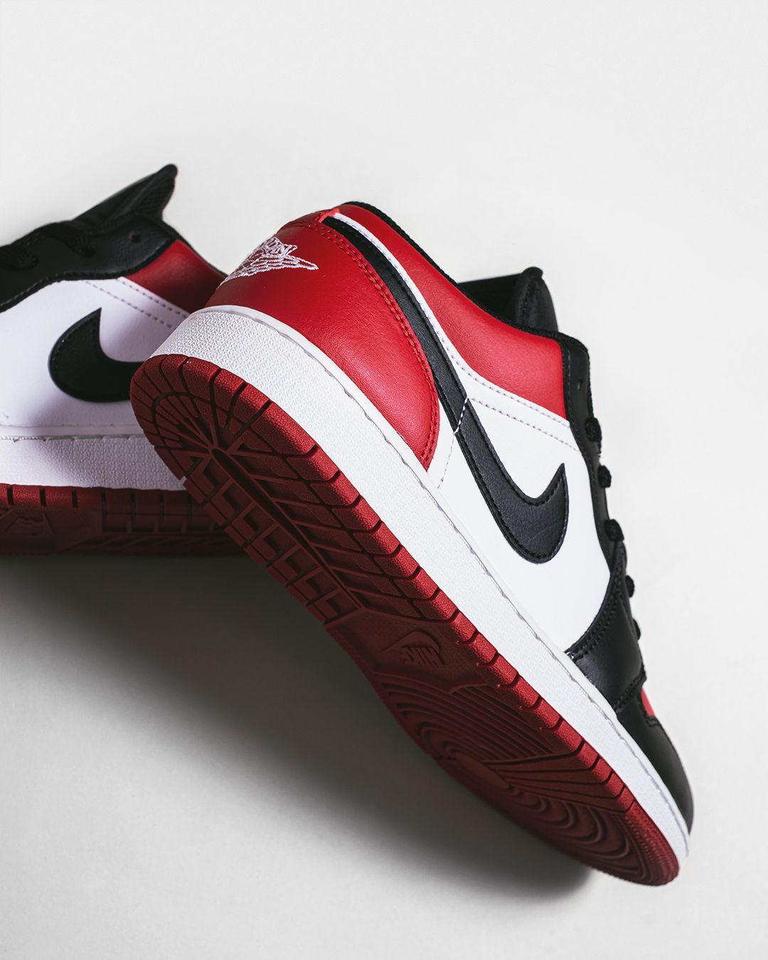 Air Jordan 1 Low Bred Toe (Semi Ua Quality)